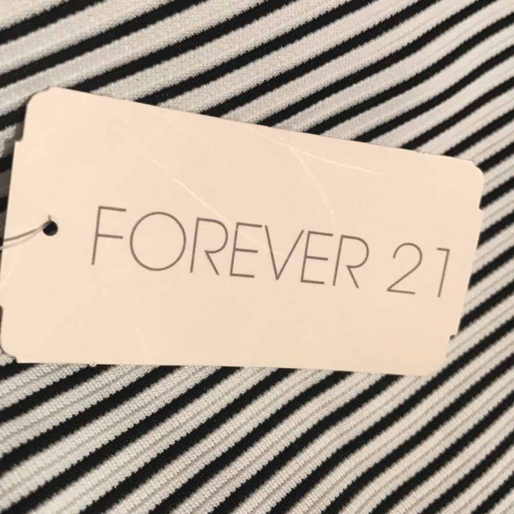 💖✨HOST PICK ✨💖 NEW Forever 21 Dress - Picture 5 of 6